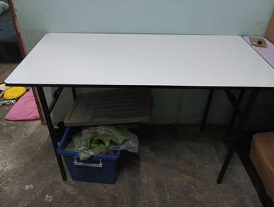 meja lipat 