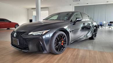 Lexus IS 300 F-SPORT in Sungai Besi, KUL