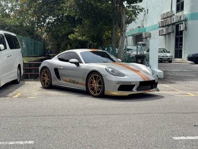 Porsche 718 CAYMAN S in Bandar Sunway, SGR