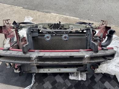 No 29-10-5 Nissan Juke NA Nosecut Japan