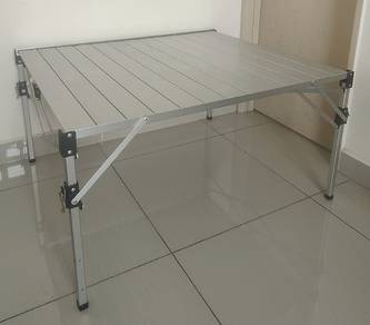 Portable aluminium table 87*99*52cm
