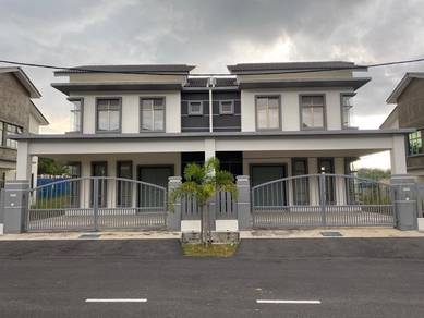 Semi-Detached House For Sale in Krubong,MLK