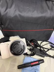 Sony ZV-E10 Mirrorless Camera for Sale