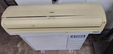 York aircond non inverter R22 1HP