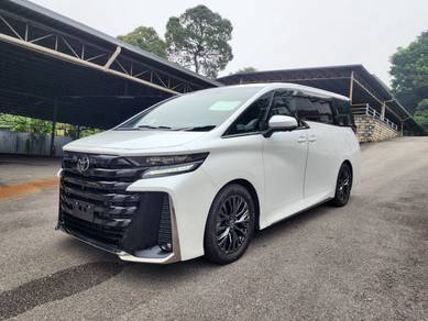 Toyota Vellfire Z PREMIER in Taman Tun Dr Ismail, KUL