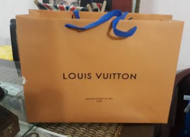 Authentic LV paper bag (Medium Size)
