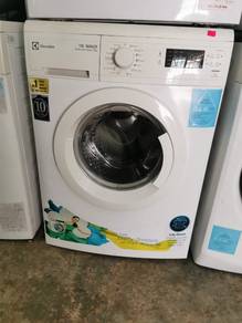 Fully Auto Electrolux Washer Mesin Basuh 7kg
