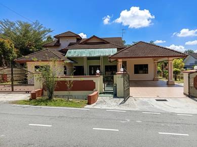 Bungalow House For Sale in Gombak,SGR