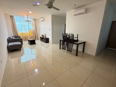 Condominium For Rent in Manhattan Suites @ ITCC