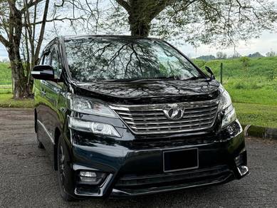 Toyota Vellfire Z PLATINUM SELECTION in Sungai Besi, KUL