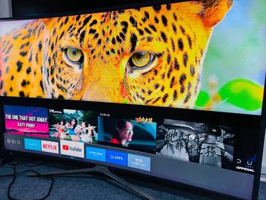 SAMSUNG 55 Curve Smart TV
