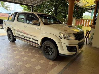 Toyota Hilux G TRD SPORTIVO in Kahang, JHR