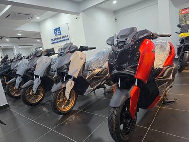 Yamaha XMAX