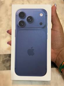 iPhone 17 pro 256GB deep blue