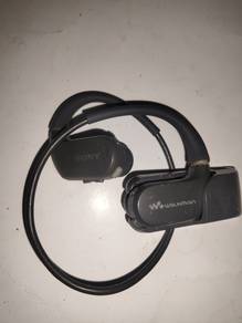 Sony walkman nw-ws413
