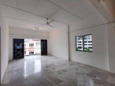 Apartment For Sale in Melawati Hillside Apartment