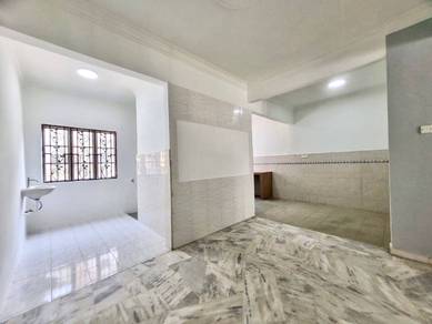 2-storey Terraced House For Sale in Saujana Utama,SGR