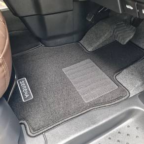 Nissan Serena Carpet Mat