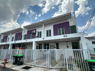 Townhouse For Sale in Arau,PLS