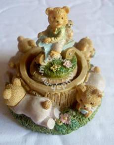 5 Little Teddies Figurine (Small)