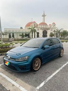 Volkswagen Golf TSI in Seri Kembangan, SGR