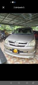 Toyota Innova E in Parit, PRK