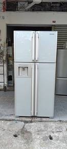 Hitachi 4door fridge refrigerator peti sejuk 550Li