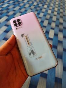 Huawei Nova 7i purple