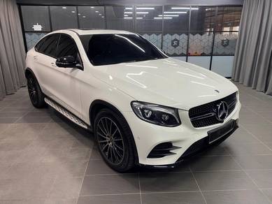 Mercedes Benz GLC300 300 4MATIC in Petaling Jaya, SGR