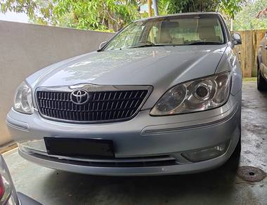 2004 Toyota Camry V
