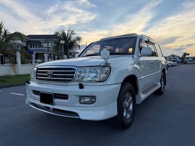 Toyota Land Cruiser VX in Kuching, SWK