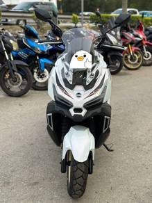 Sym Husky ADV 150