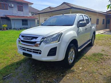 Isuzu D-Max STANDARD 4X4 in Kajang, SGR