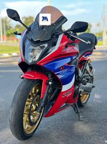Honda CBR650R