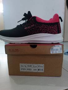 B.U.M Fuchsia Sneakers Shoes Size 38