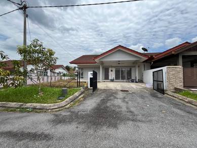 Semi-Detached House For Sale in Batang Kali,SGR