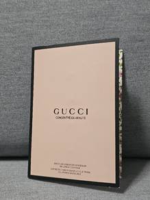 Gucci Concealer tester