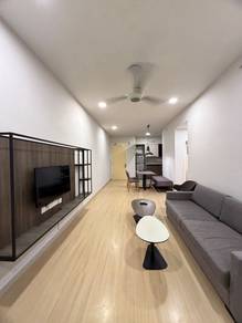 Service Residence For Sale in Windmill Upon Hills