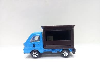 Tomica No. 35 Subaru Sambar Noodle Truck Diecast