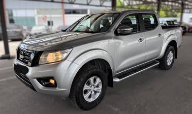 Nissan Navara V in Bandar Puteri Puchong, SGR