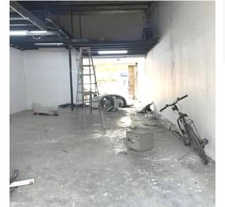 Shop lot For Rent in Seri Kembangan,SGR