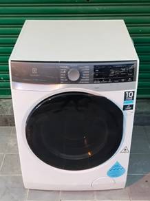 2in1 Electrolux Inverter Washer n Dryer 11/7k