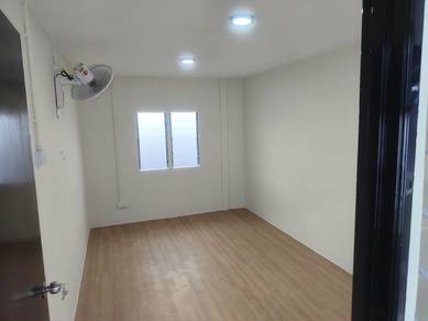 Room in Gelugor, PNG
