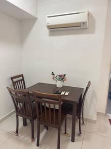 Condominium For Rent in Avenue D'Vogue