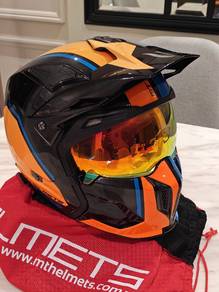 MT Helmet StreetFightter (Size M)