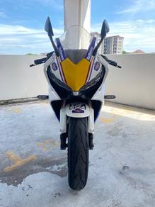 Honda CBR650R
