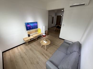Condominium For Rent in V21 Residence