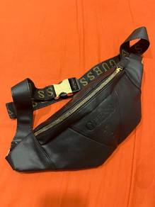 guess sling bag unisex
