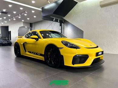 Porsche Cayman GT4 718 GT4 in Bandar Sunway, SGR