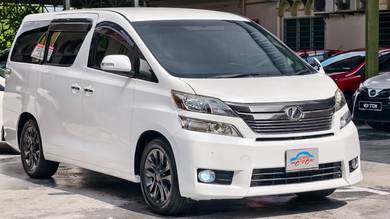 2013 Toyota Vellfire Z